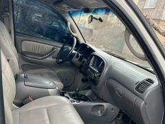 Photo of the vehicle Toyota Sequoia