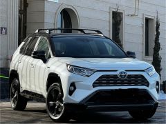 Сүрөт унаа Toyota RAV4