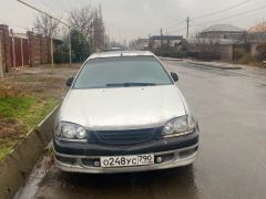 Фото авто Toyota Avensis