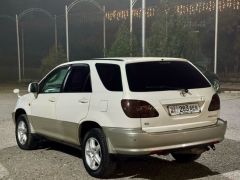 Photo of the vehicle Toyota Harrier