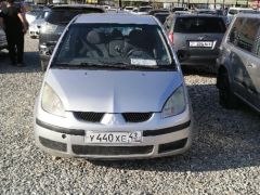 Сүрөт унаа Mitsubishi Colt