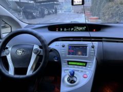 Сүрөт унаа Toyota Prius