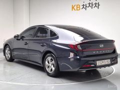 Photo of the vehicle Hyundai Sonata