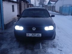 Photo of the vehicle Volkswagen Golf