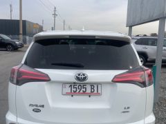 Фото авто Toyota RAV4