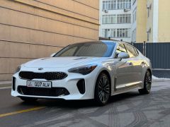 Photo of the vehicle Kia Stinger