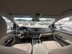 Сүрөт унаа Kia Carnival