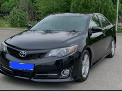 Сүрөт унаа Toyota Camry