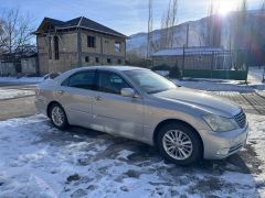 Сүрөт унаа Toyota Crown