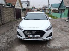 Photo of the vehicle Hyundai Sonata