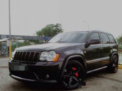 Сүрөт унаа Jeep Grand Cherokee SRT8