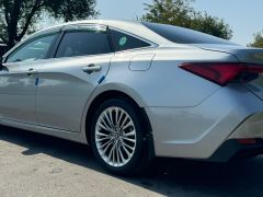 Фото авто Toyota Avalon