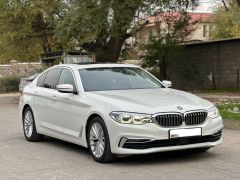 Photo of the vehicle BMW 5 Series