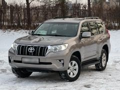 Сүрөт унаа Toyota Land Cruiser Prado