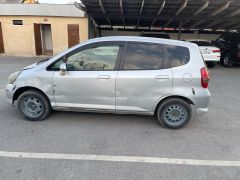 Фото авто Honda Fit