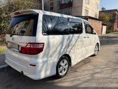 Фото авто Toyota Alphard