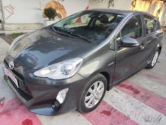 Фото авто Toyota Prius c