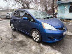 Photo of the vehicle Honda Fit