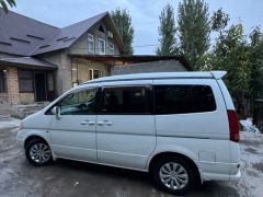 Фото авто Nissan Serena