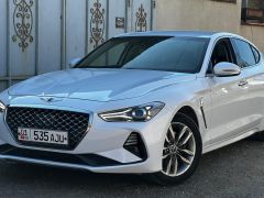 Photo of the vehicle Genesis G70