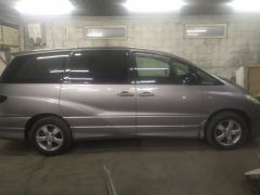 Photo of the vehicle Toyota Estima