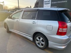 Photo of the vehicle Toyota Wish