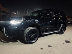 Фото авто Toyota Land Cruiser Prado