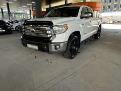 Photo of the vehicle Toyota Tundra