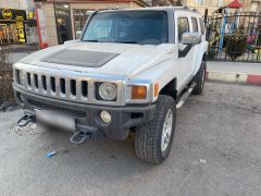 Photo of the vehicle Hummer H3