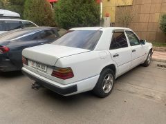 Фото авто Mercedes-Benz W124