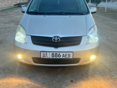 Сүрөт унаа Toyota Corolla Verso