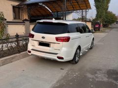 Photo of the vehicle Kia Carnival