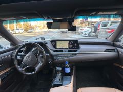 Сүрөт унаа Lexus ES