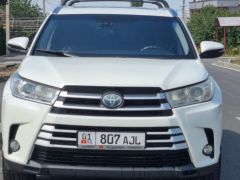 Сүрөт унаа Toyota Highlander