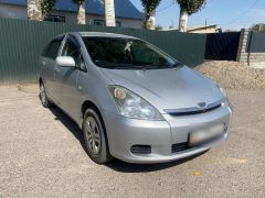 Сүрөт унаа Toyota Wish