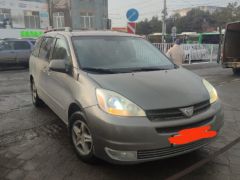 Сүрөт унаа Toyota Sienna