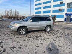 Photo of the vehicle Toyota Highlander