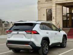 Сүрөт унаа Toyota RAV4