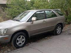 Photo of the vehicle Lexus RX