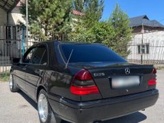 Сүрөт унаа Mercedes-Benz C-Класс