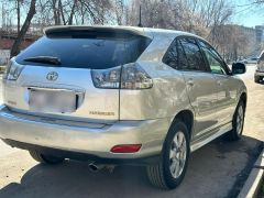 Сүрөт унаа Toyota Harrier