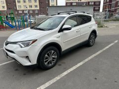 Сүрөт унаа Toyota RAV4