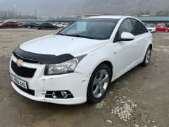 Photo of the vehicle Chevrolet Cruze