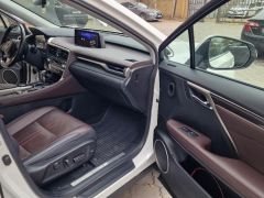 Photo of the vehicle Lexus RX