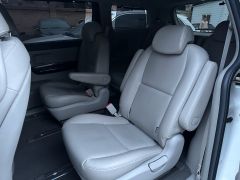 Сүрөт унаа Kia Carnival