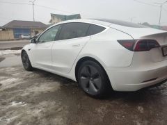 Photo of the vehicle Tesla Model 3