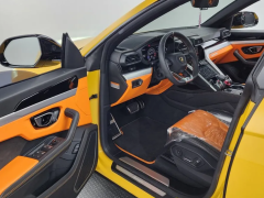 Фото авто Lamborghini Urus