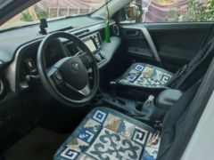 Сүрөт унаа Toyota RAV4