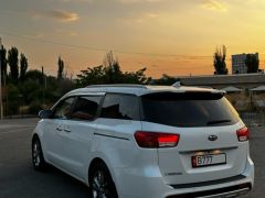 Фото авто Kia Carnival