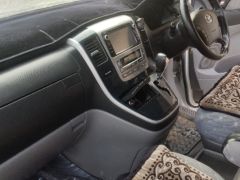 Фото авто Toyota Alphard